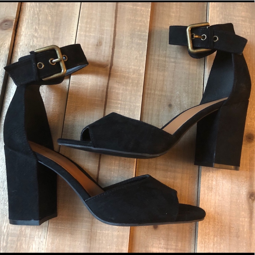 Indigo Rd. Zoe Pump